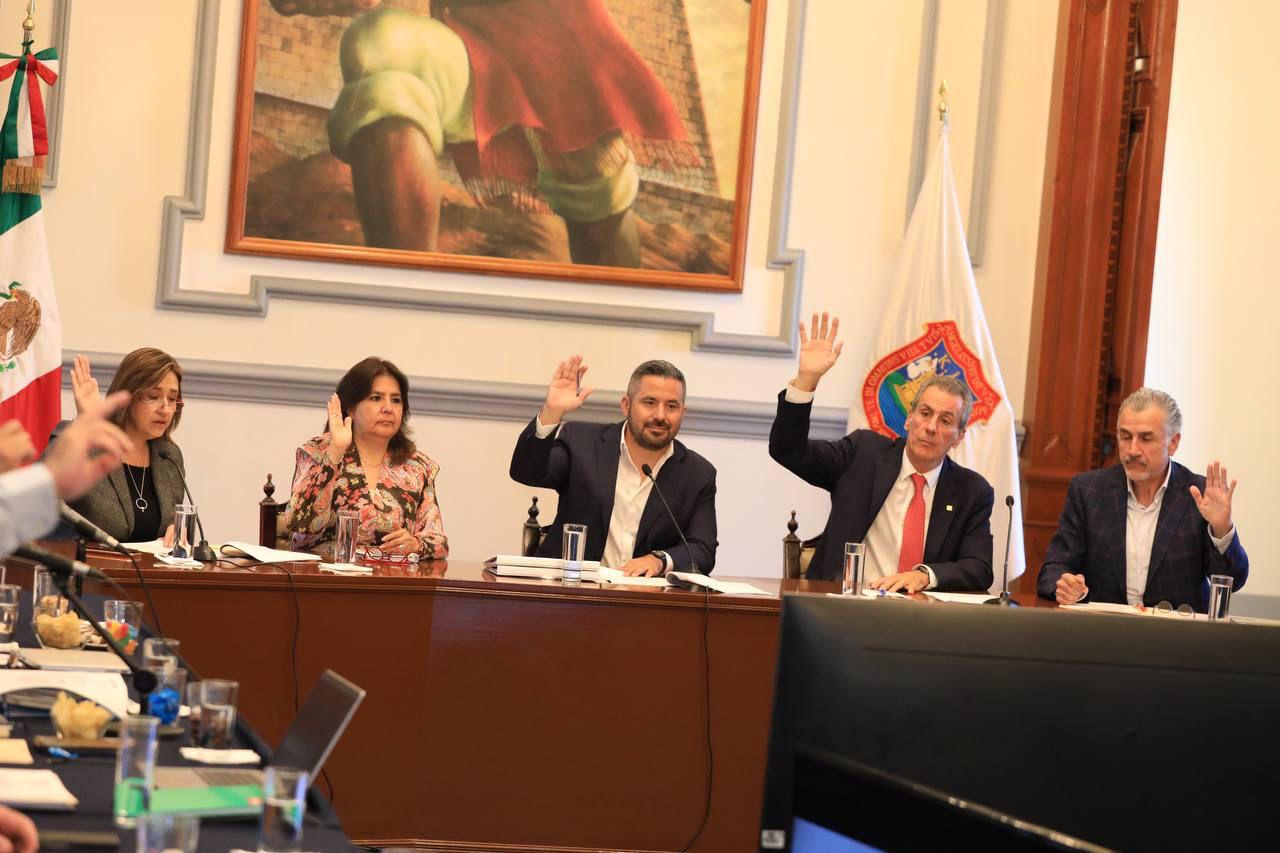 Instalan comisión de transición en Puebla capital