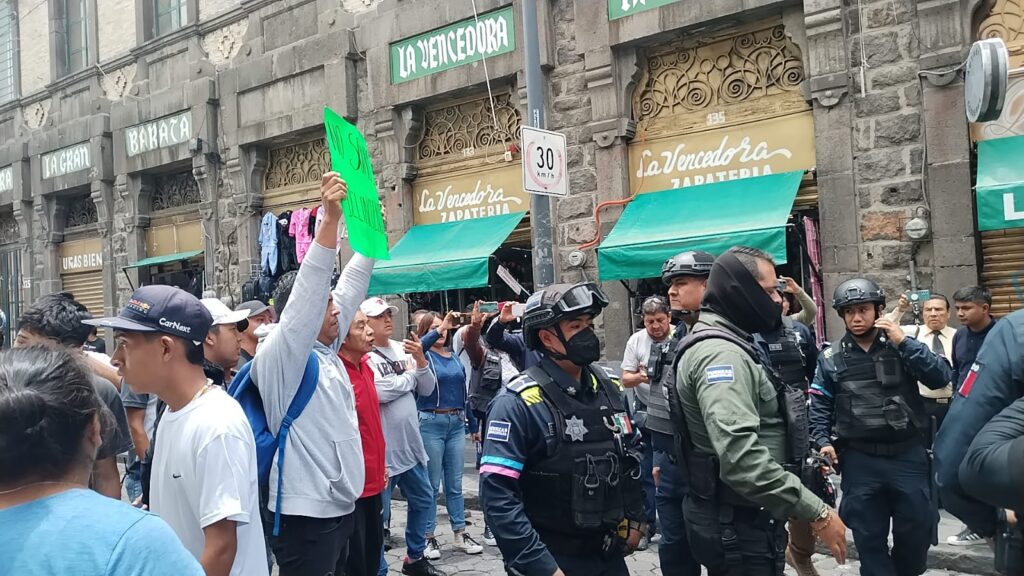 Por operativo contra ambulantes hay una afectación del 15% en ventas: Ayala Vázquez