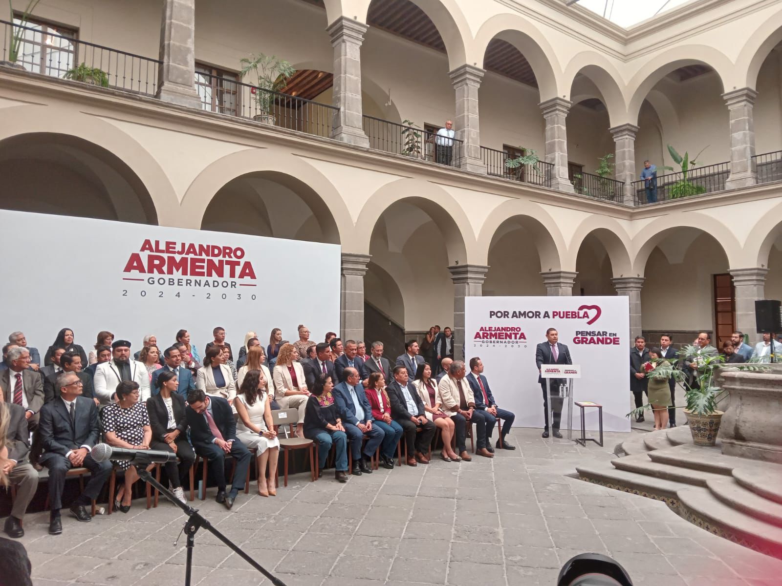 Video desde Puebla: Alejandro Armenta nombró nuevos integrantes de su gabinete