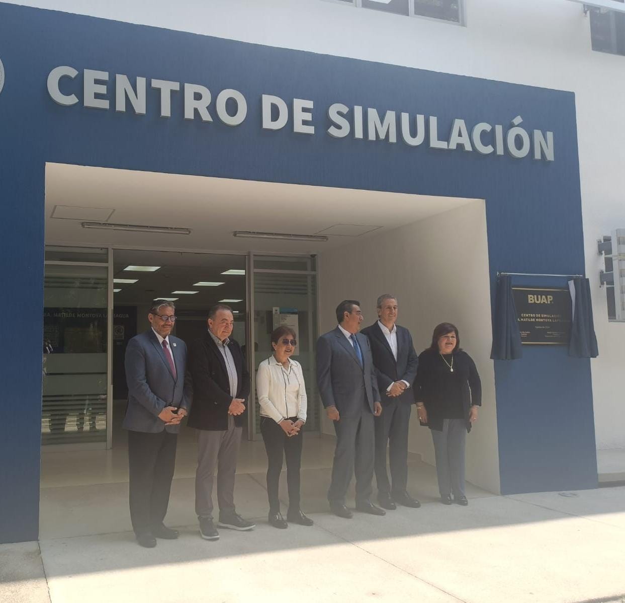 Video: Lilia Cedillo y Sergio Salomón ponen en marcha el centro de Simulación y Prácticas Profesionales BUAP