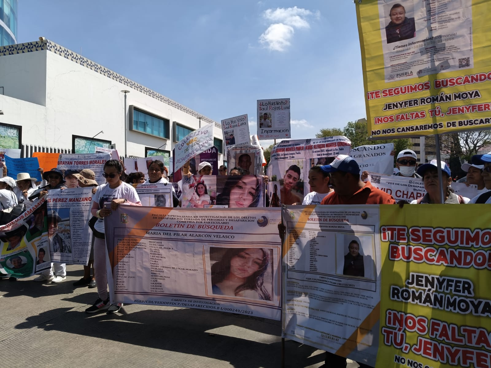 Video: Marchan integrantes del Colectivo de la Voz de los Desaparecidos en el Día Internacional de Víctimas de Desaparición Forzada