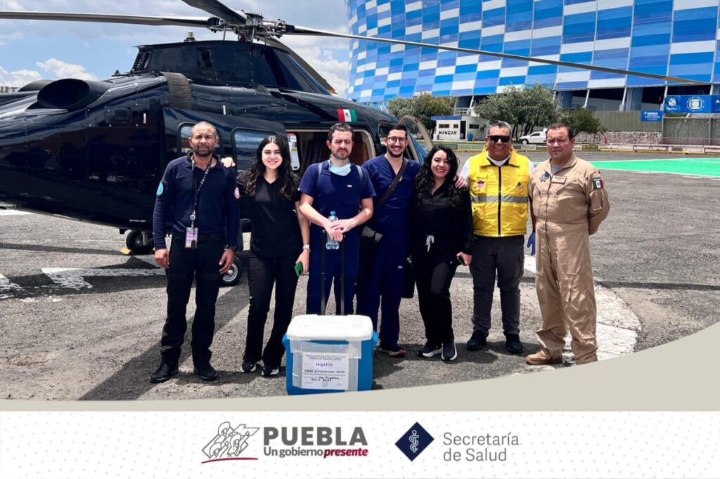 Paramédicos de SUMA hicieron el traslado aéreo de un hígado