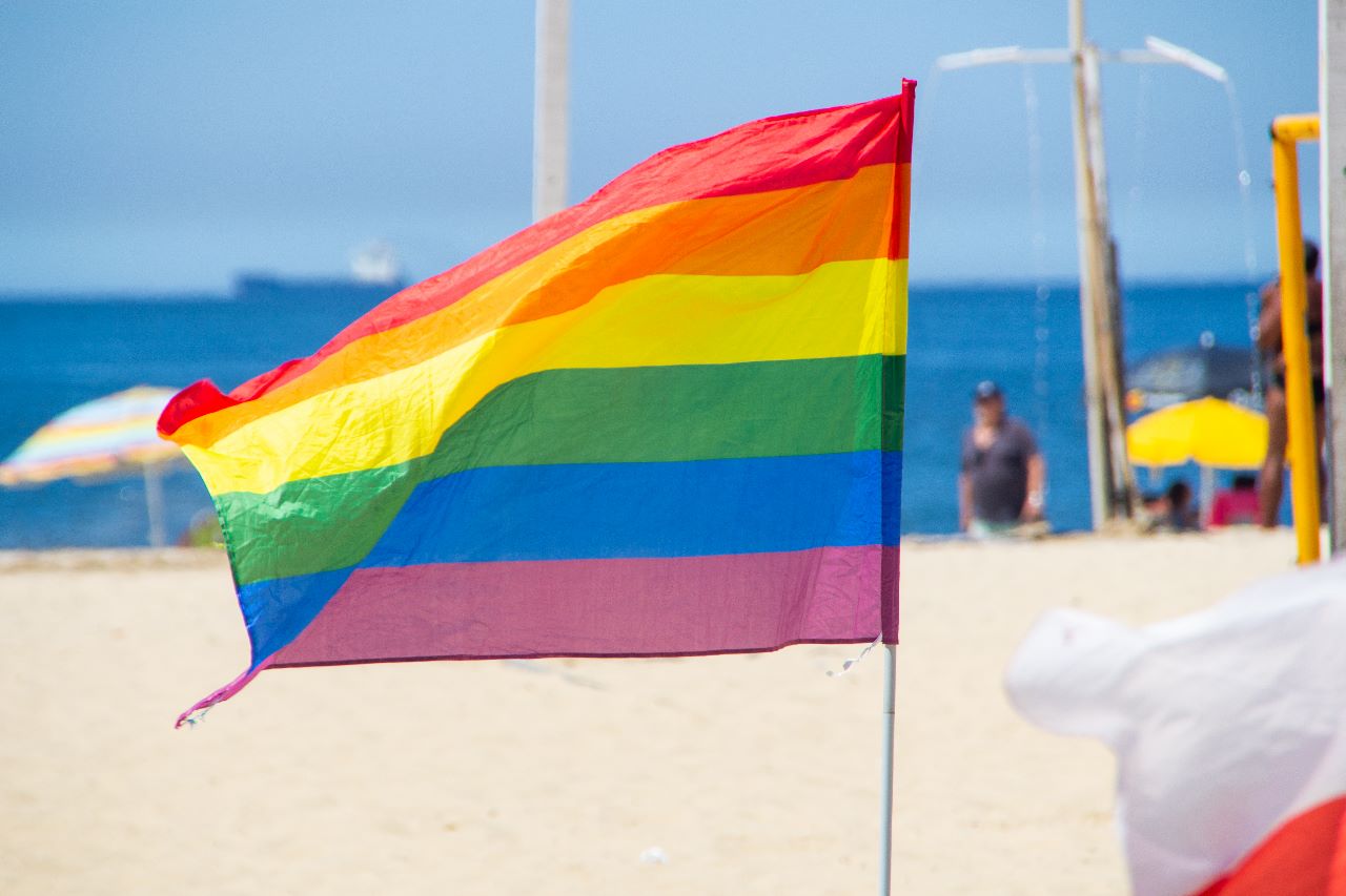 Estigma, principal obstáculo para acceder tanto a prueba de VIH como a tratamiento, alerta la organización “Vida Positiva Playa”