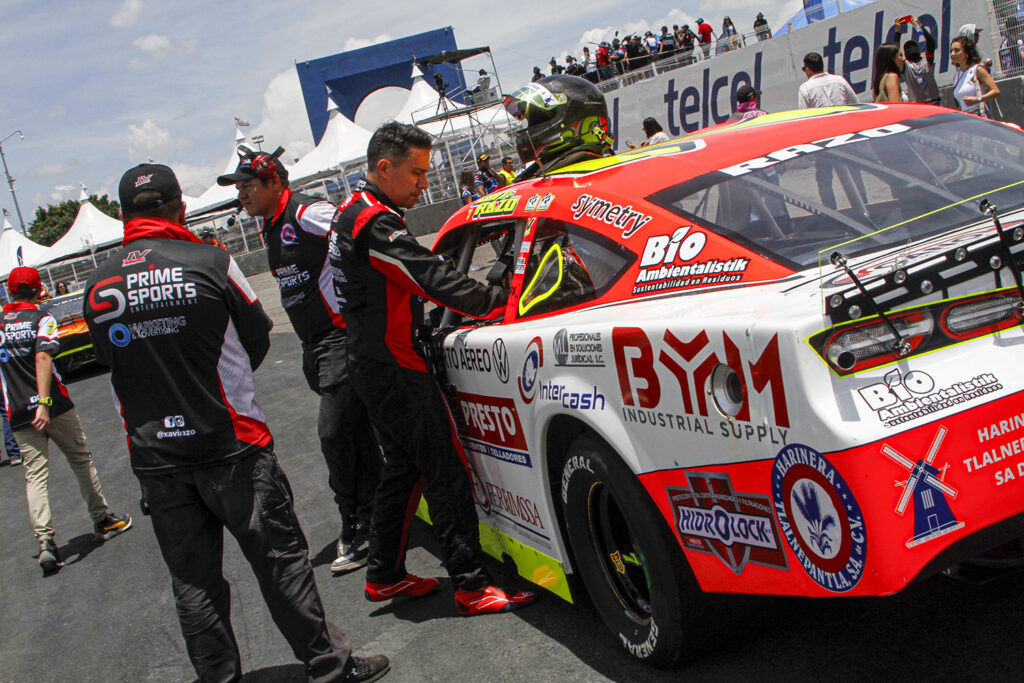 Rodrigo Maggio lidera Trucks México Series después de 9 fechas