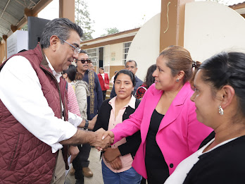 Obras educativas y de movilidad encabezó Sergio Salomón en Atempan y Chignautla