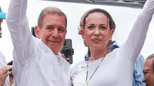 Venezuela: Candidato presidencial de la mayoría opositora Edmundo González Urrutia y la líder María Corina Machado llamaron a militares y policías a ponerse “al lado del pueblo”