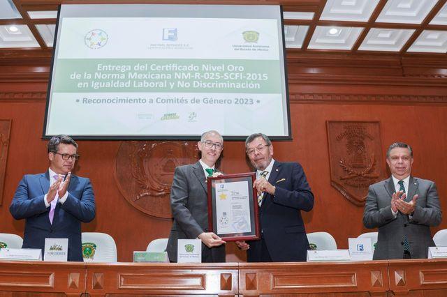 Certifican a la UAEMéx en Igualdad Laboral y No discriminación