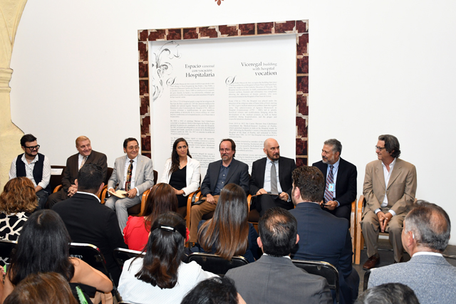 BUAP inaugura exposición “El rostro del autor”