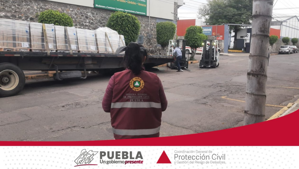 Se forma nuevo socavón en Puebla capital; ahora en la 39 Norte