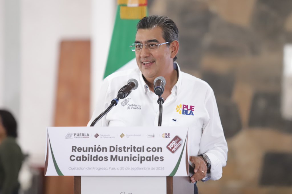 Sergio Salomón se reunió con ediles en funciones y electos de 16 municipios