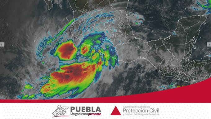 Lluvias fuertes en las sierras Norte, Oriental y Mixteca, advierte Protección Civil estatal