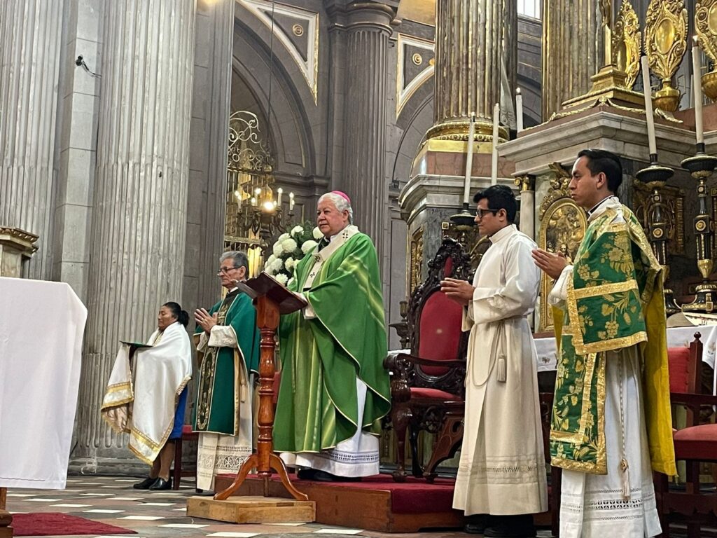 Pide arzobispo de Puebla por las más de 100 mil personas desaparecidas en México