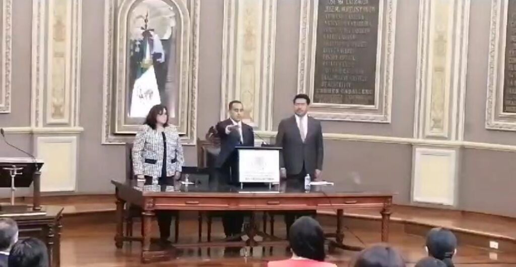 Video: Queda instalada la LXII Legislatura de Puebla