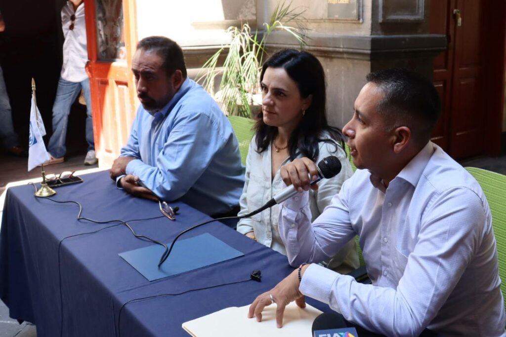 Mónica Rodríguez y Rafael Micalco acusan a Augusta Valentina de “mapachear” elección del PAN Puebla