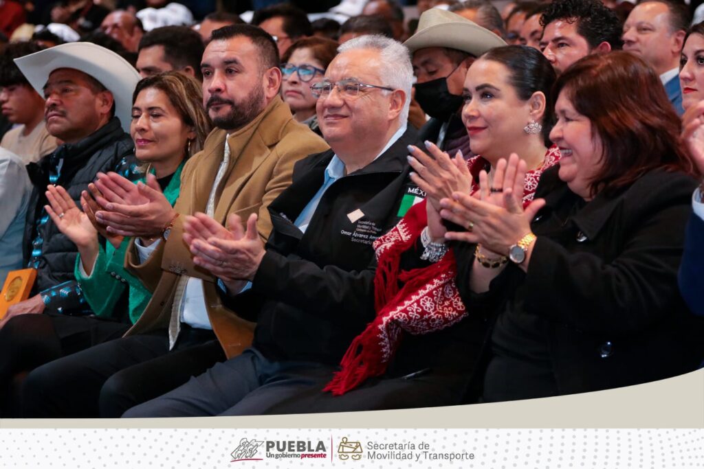 Alejandro Armenta recibirá línea de crédito de Nafin para modernizar transporte público: Álvarez Arronte