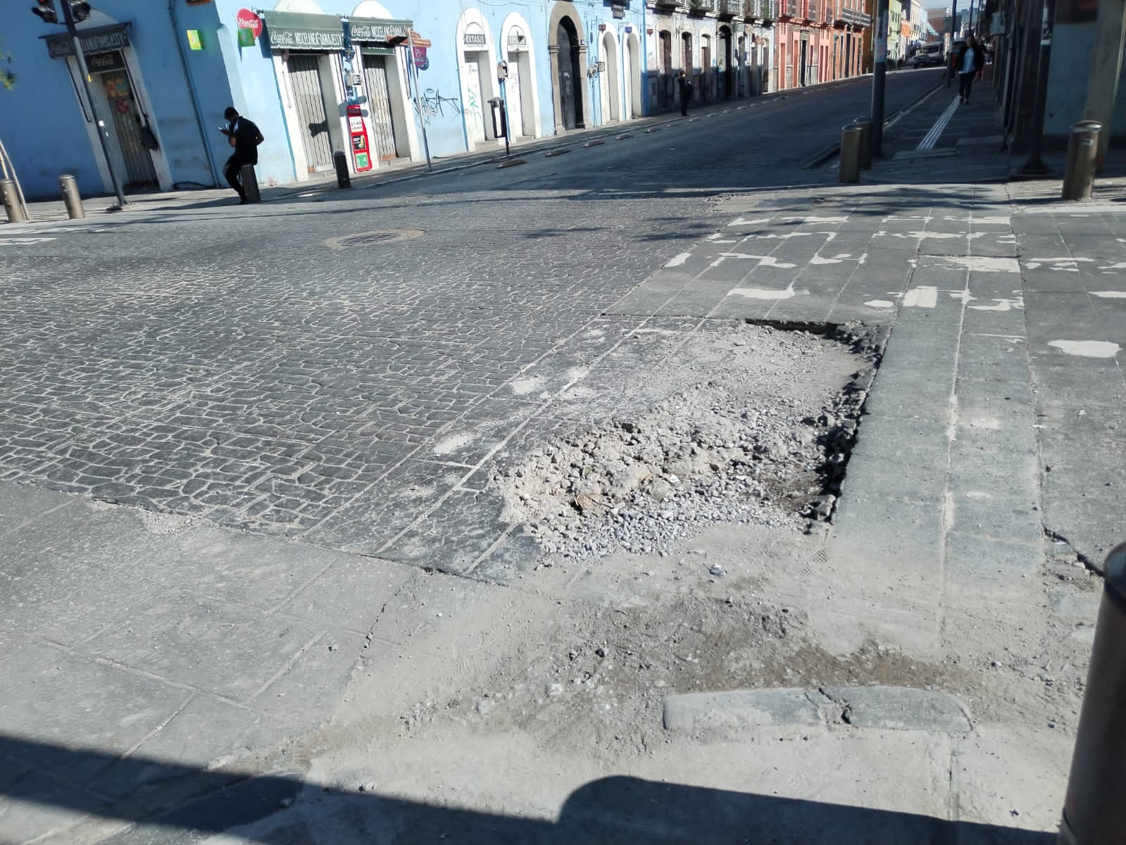 Video: Calles del Centro Histórico presuntamente rehabilitadas ya tienen baches