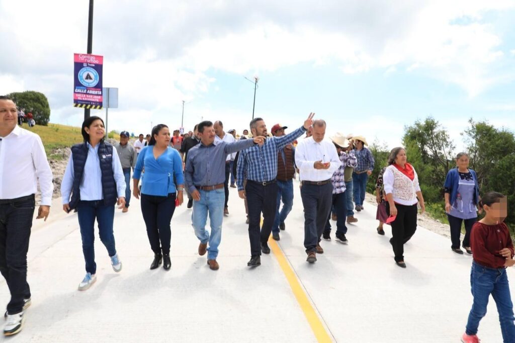 Entregan obras en inspectoría El Aguacate