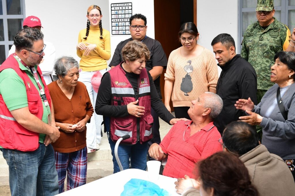 Asegura gobernadora apoyo continuo a los afectados en Chalco