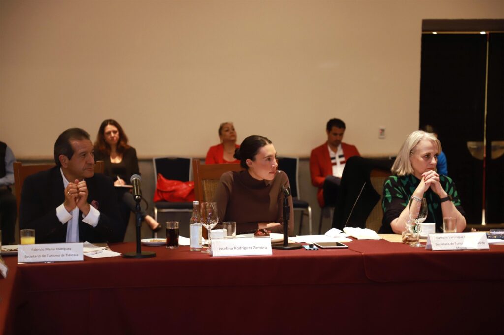 Presenta gobierno de Puebla propuestas a próxima titular de Sectur federal