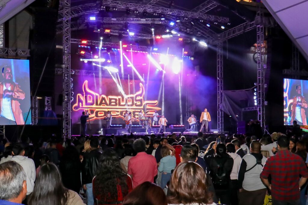 Encienden Los Diablos Locos la feria de San Pedro Cholula