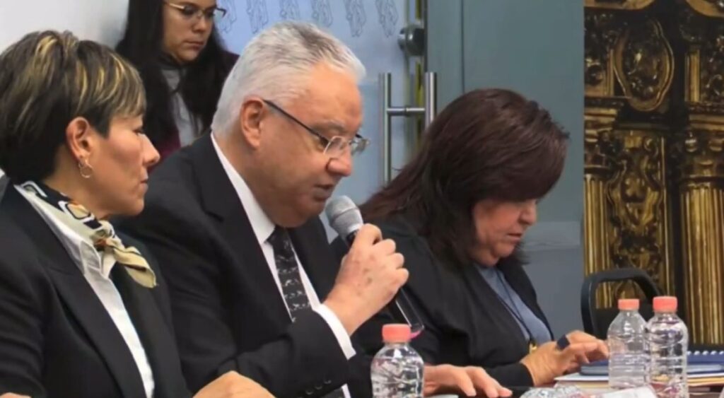 SMT homologó tarifas de grúas y depósitos vehiculares