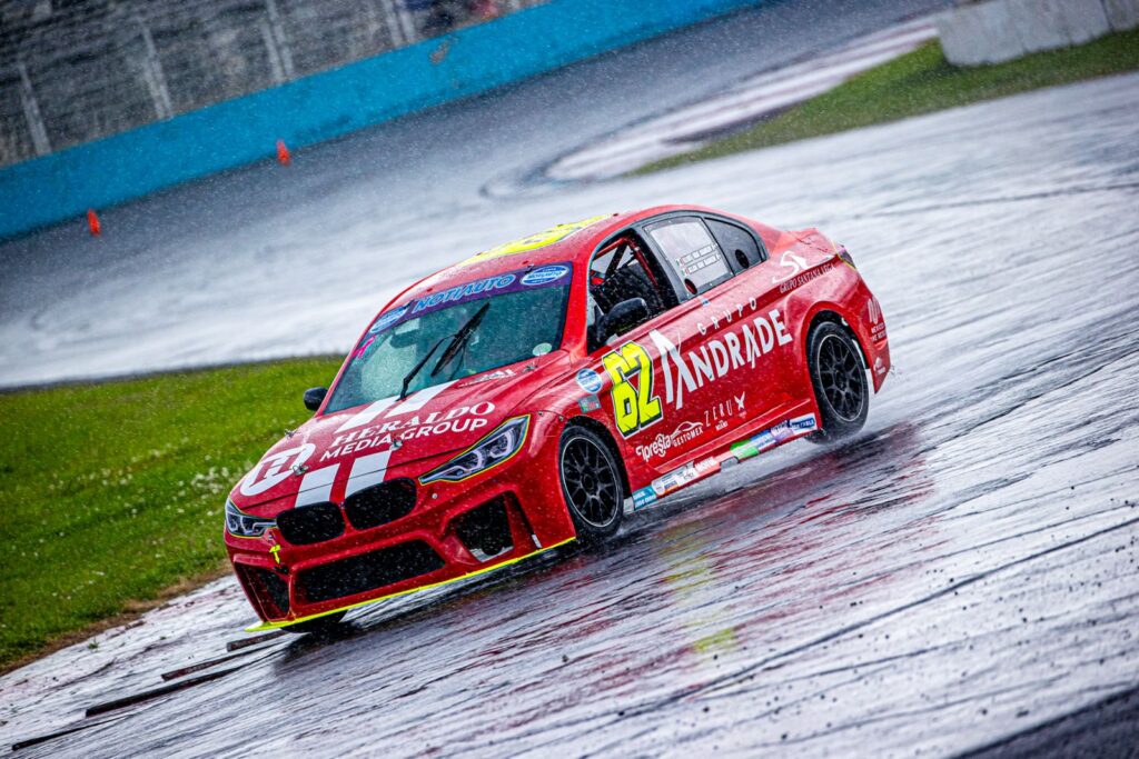 Rubén Rovelo gana en Puebla y se adjudica el campeonato de la Copa TC2000