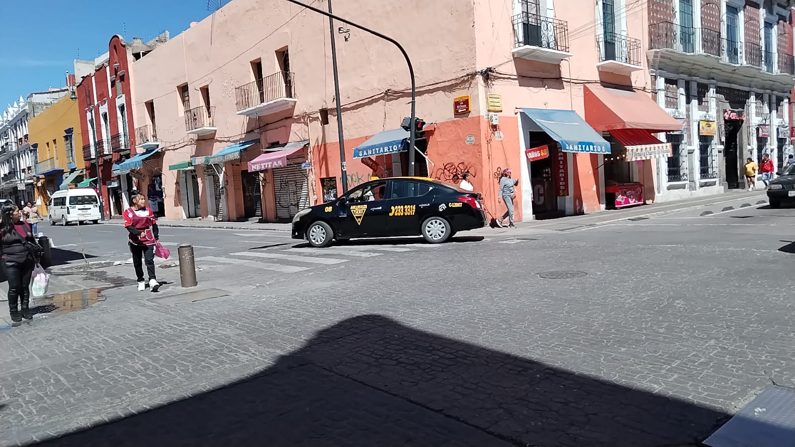 Video: Ayuntamiento de Puebla libera las calles del Centro Histórico…a 5 días de concluir su gestión