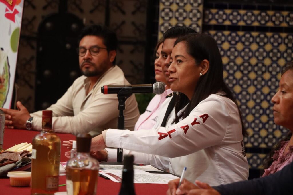En Atlixco Ariadna Ayala presentó las ferias de la cecina y flor de muertos