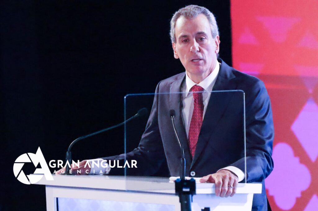 Video: Pepe Chedraui tomó protesta como presidente municipal de Puebla ante el gobernador Sergio Salomón