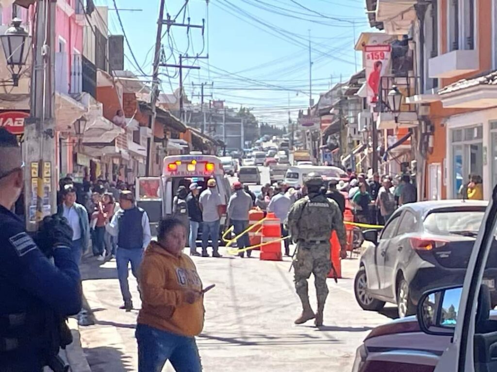 Tres heridos por violento asalto en Chignahuapan