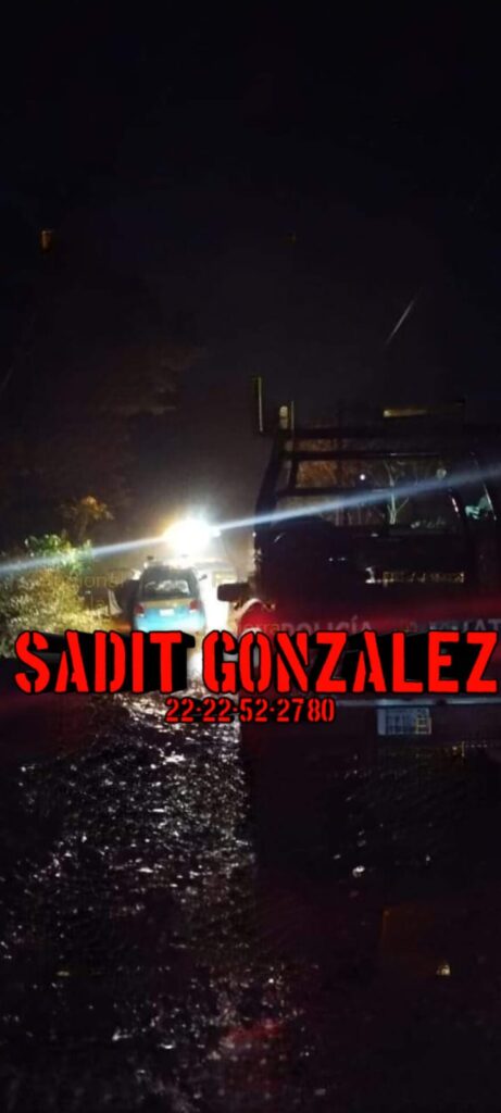 Asesinan a taxista en Xochitlán de Vicente Suárez