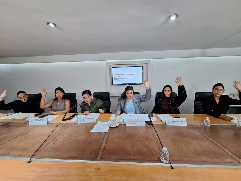 Comisiones del Congreso avalan a titulares de Unidades