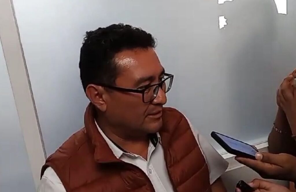 Dice Pavel Gaspar que no cumple  requisitos para ser dirigente de Morena