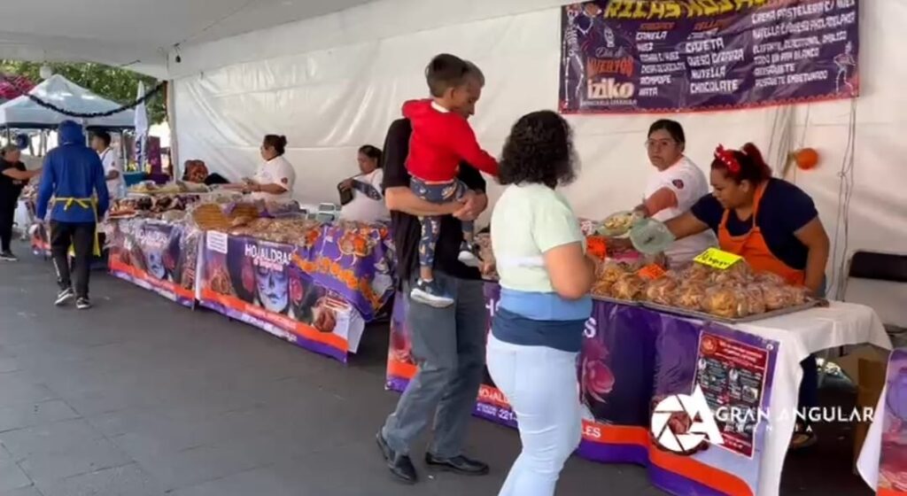 Video: Feria de la Hojaldra en el jardín de El Carmen