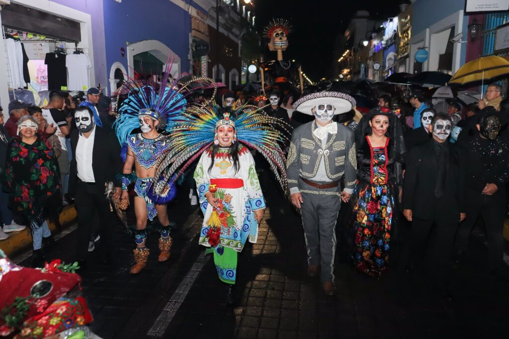 Realiza Gobierno de Cholula el “Desfile de las Almas Cholultecas