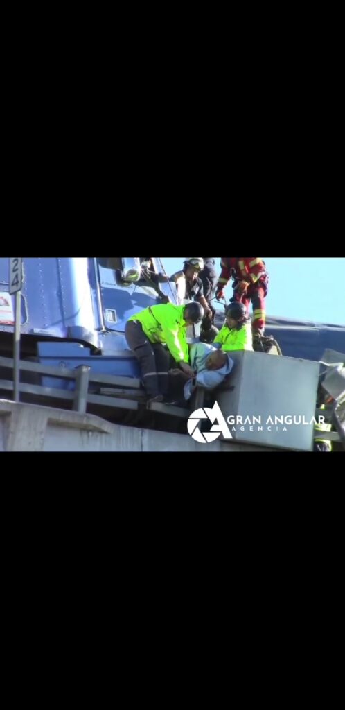 Video: Grave, el conductor de torton prensado tras accidente en la México Puebla: Protección Civil