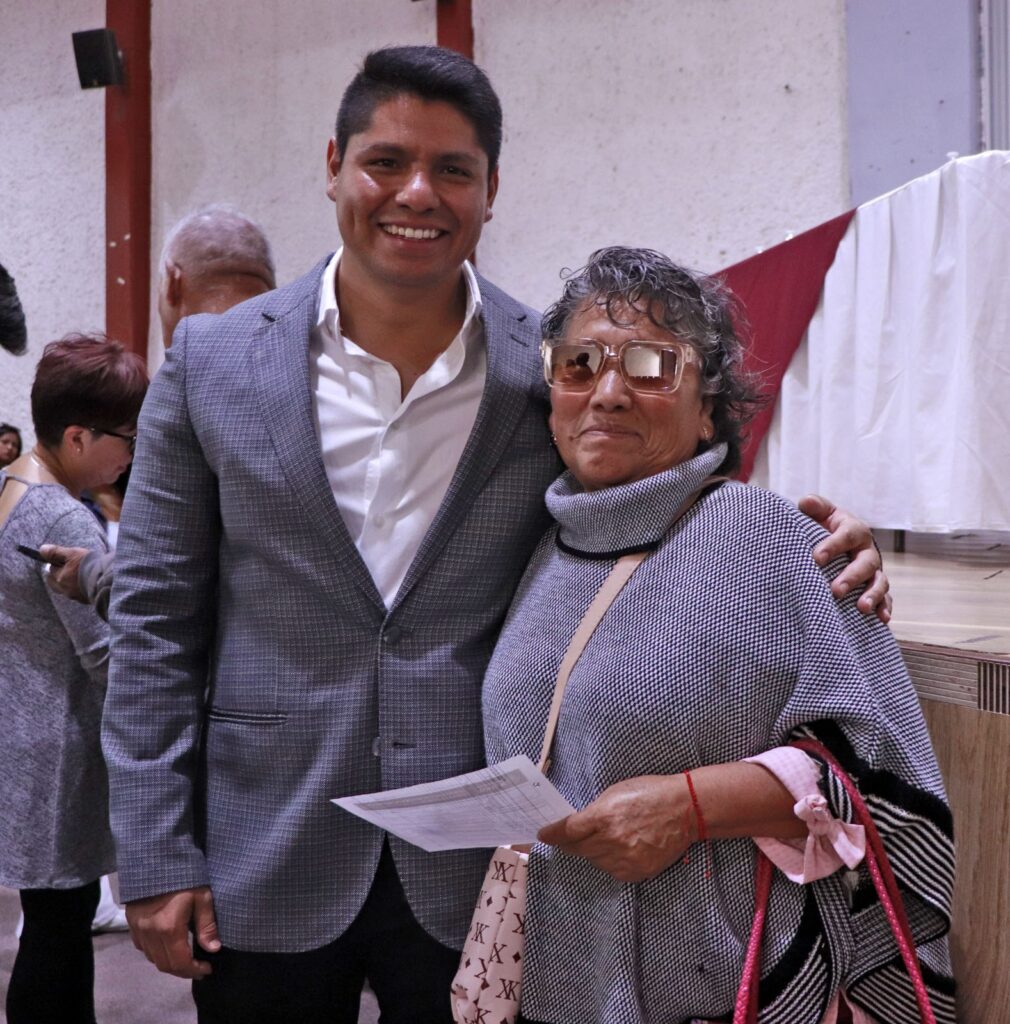 Encabeza Omar Muñoz arranque de jornadas de vacunación