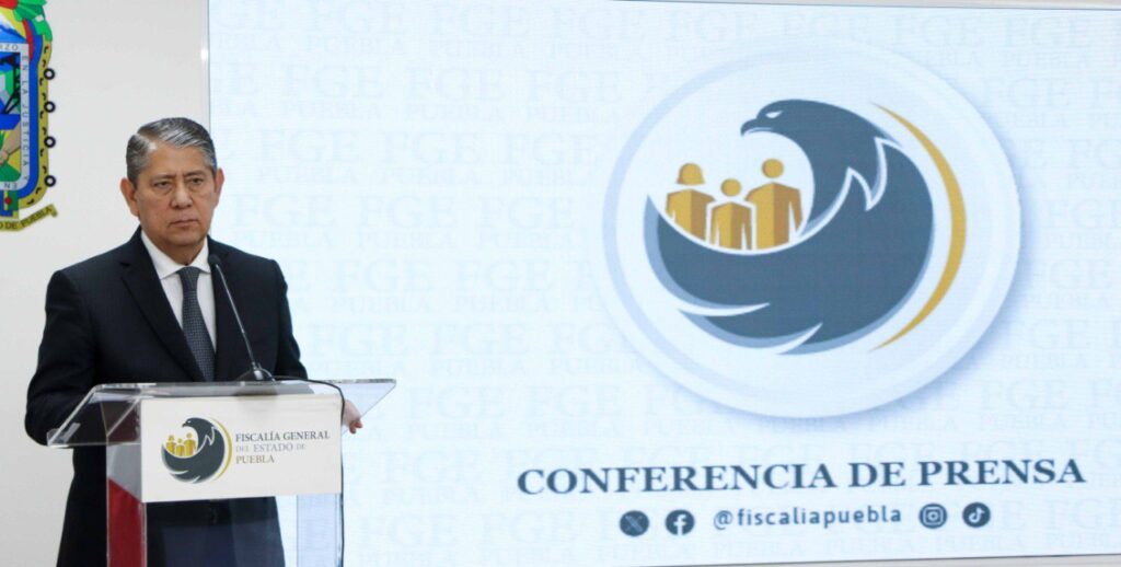 46 años de cárcel a mujer por asesinar a su padre a cuchilladas