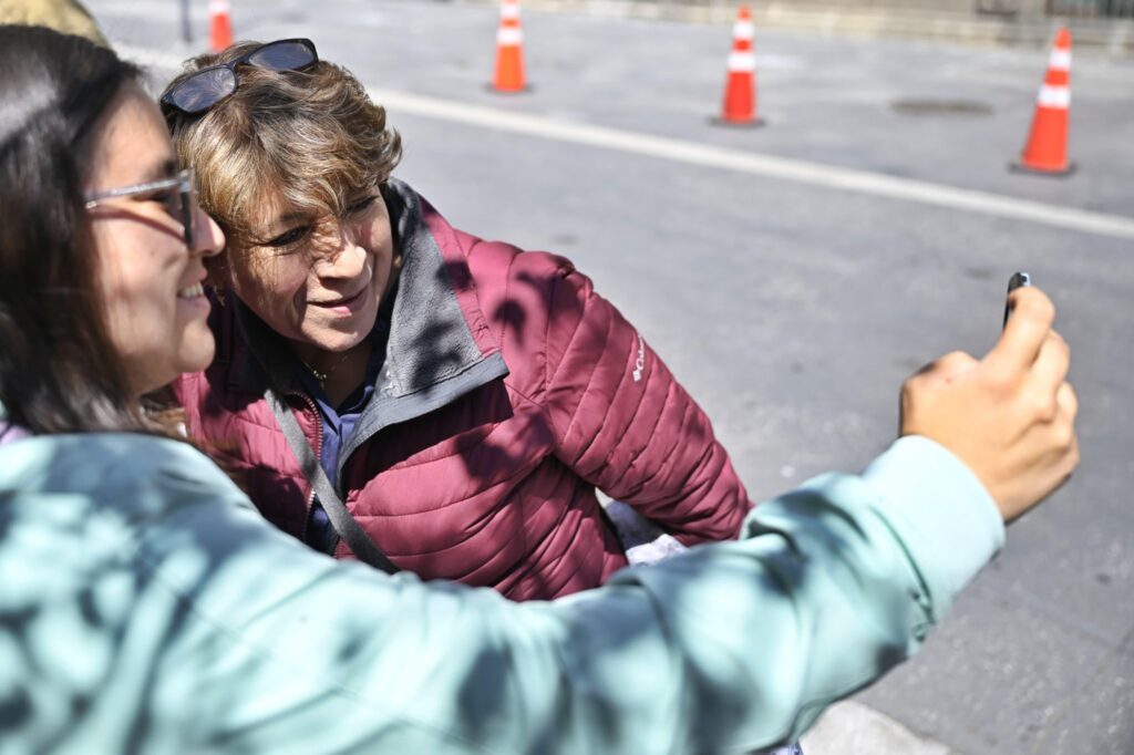 Claudia Sheinbaum y Delfina Gómez abordan proyectos de transformación para el EdoMéx