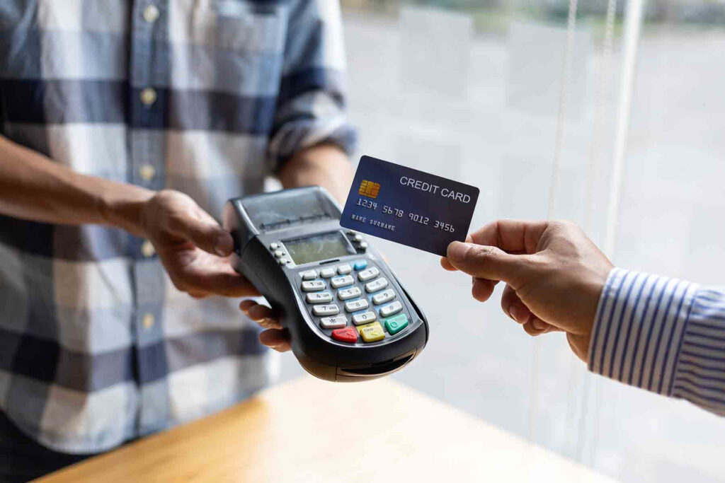 Conoce 5 consejos para un buen manejo de tu tarjeta de crédito