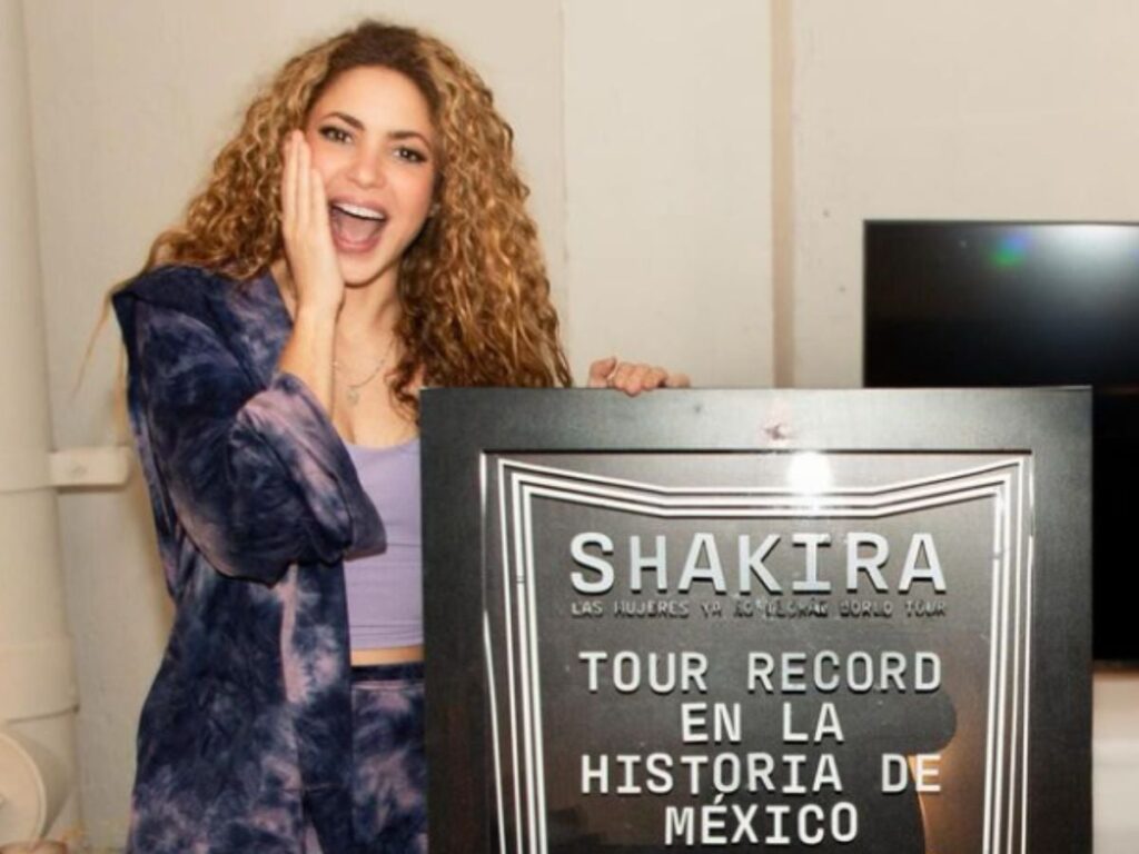 Shakira recibe reconocimiento en México por el récord que rompió su tour “Las Mujeres Ya no Lloran”