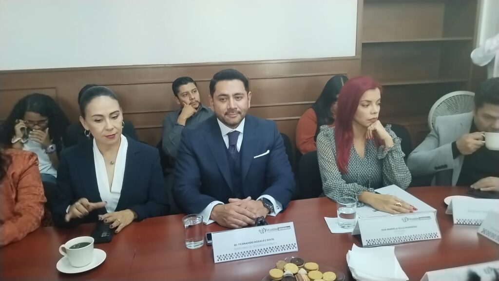 Más de 400 policías regresarán a la calle; estaban en labores de oficina: Fernando Rosales