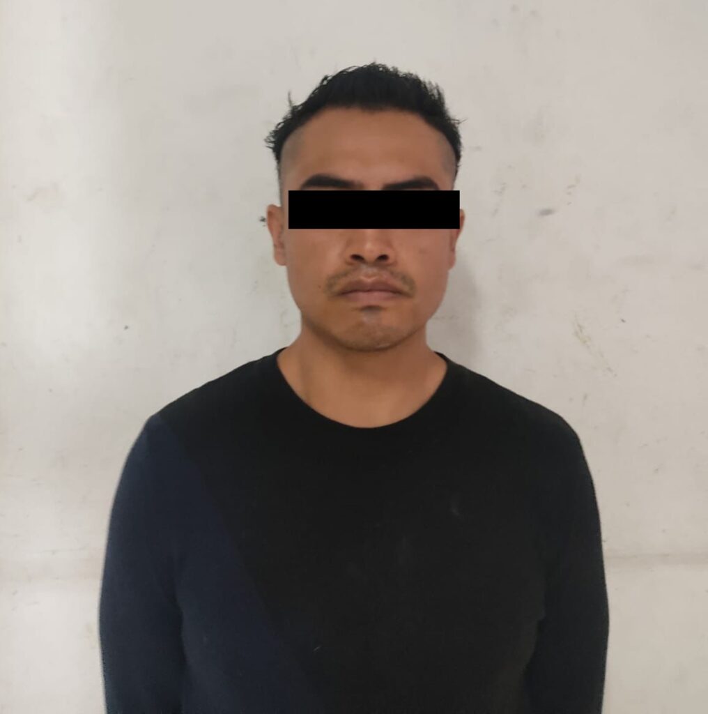 Detienen a 2 en Cuautlancingo por llevar una motocicleta robada