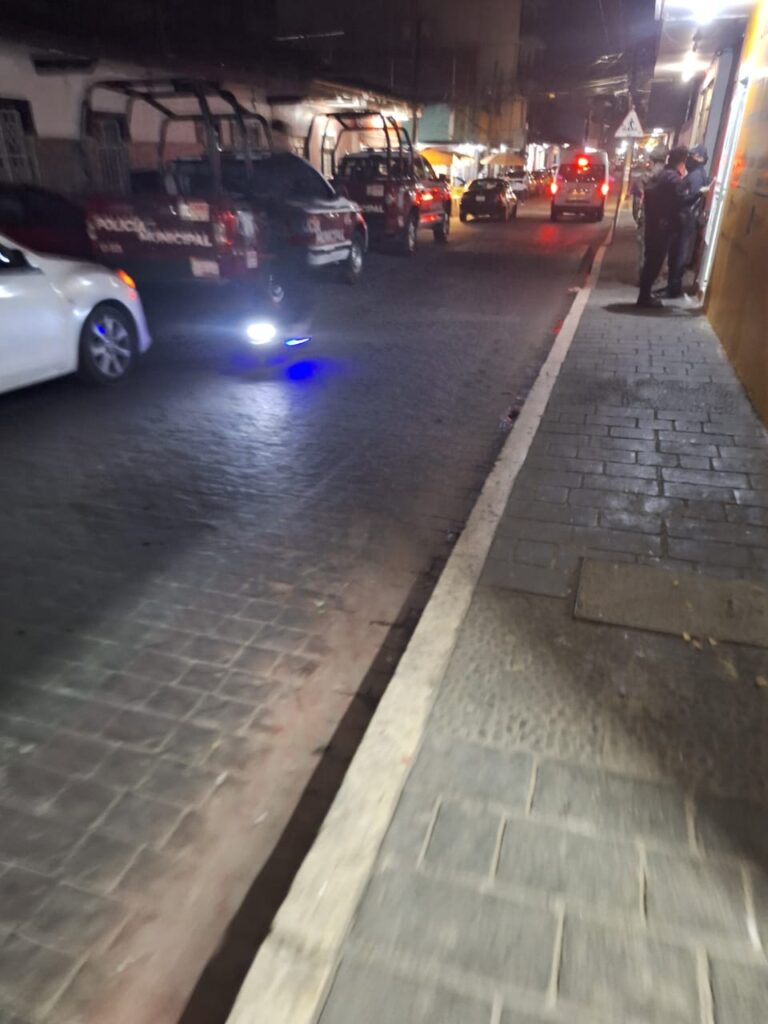 Encuentran a hombre sin vida en cuartería de Huauchinango