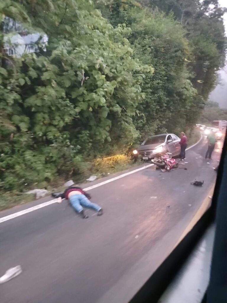 Dos motociclistas pierden la vida en la federal México-Tuxpan