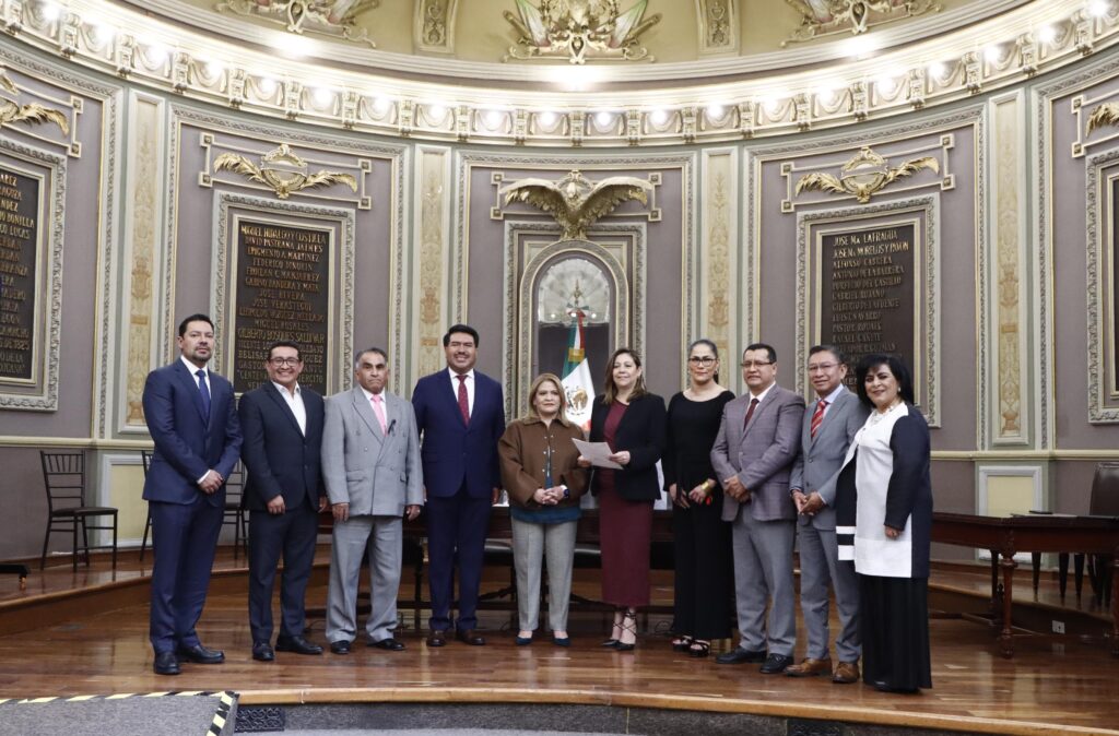 Refrenda Paquete Económico de Puebla 2025 las finanzas sanas