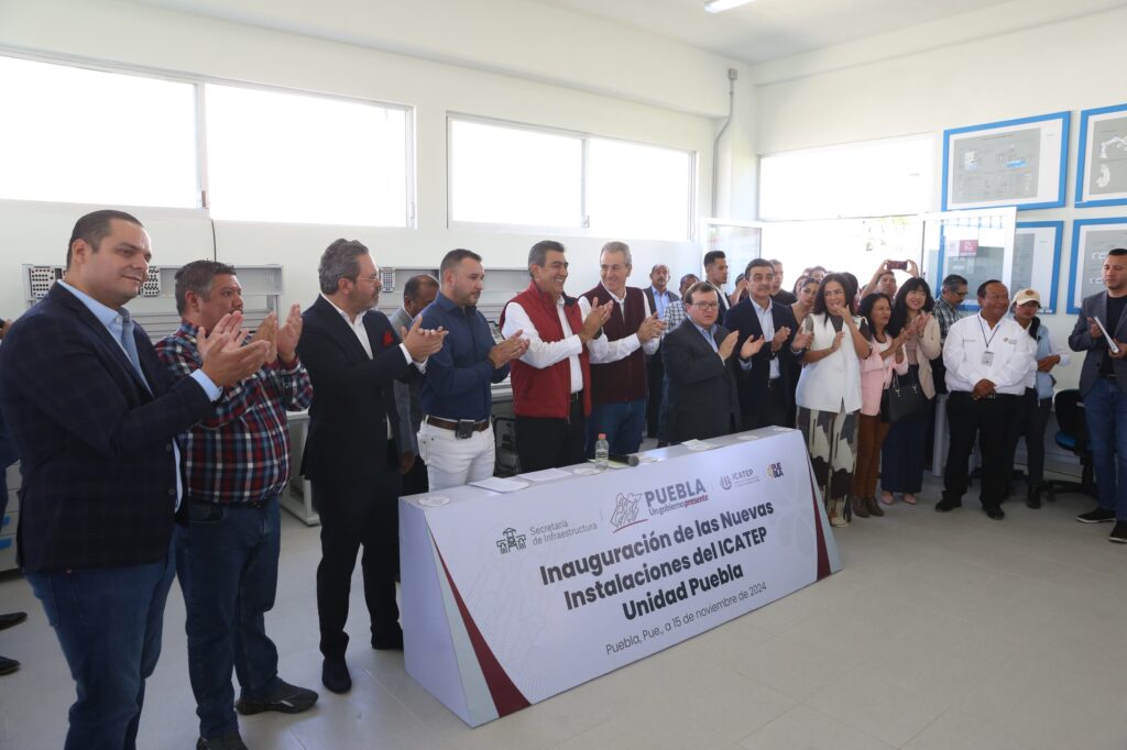 Sergio Salomón entregó nueva sede del Icatep