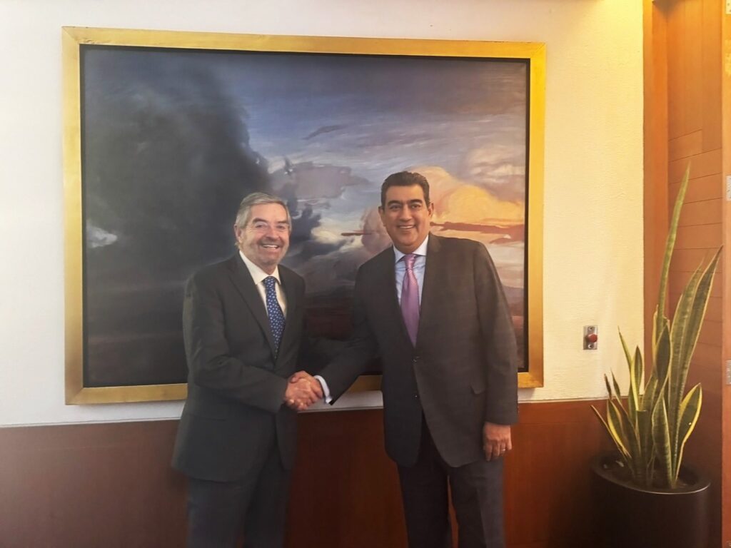 Sergio Salomón se reunió con el canciller Juan Ramón de la Fuente