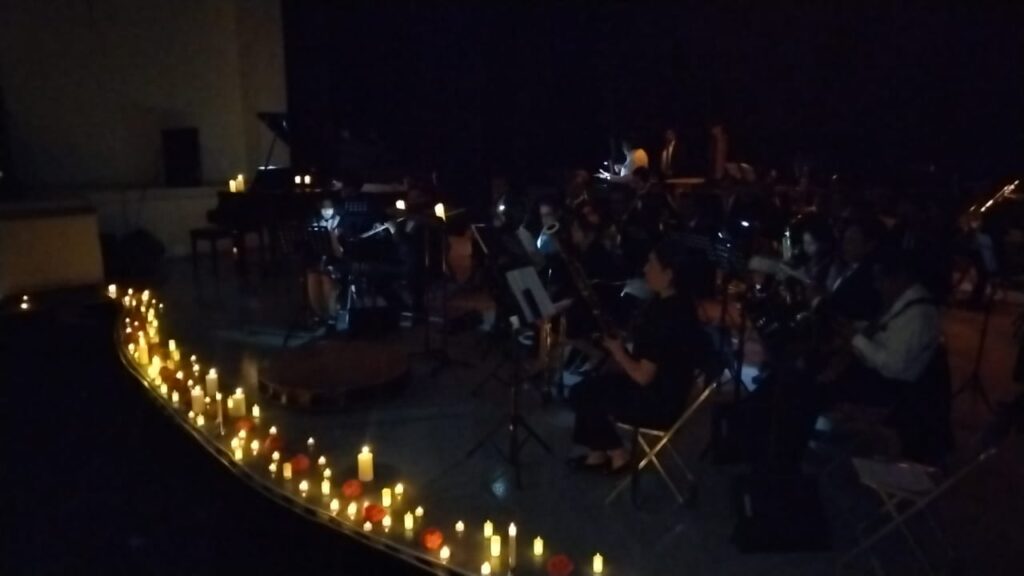 Concluye festival “La Muerte es un Sueño” con la presentación del concierto Entre Velas