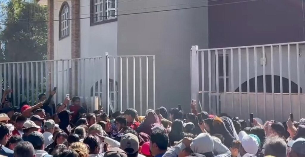 Tras bloqueos, liberan accesos y salidas a Tenancingo